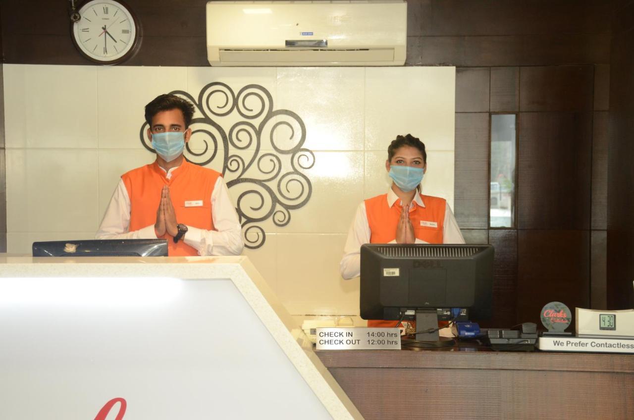 Hotel Clarks Collection Vadodara Exterior foto