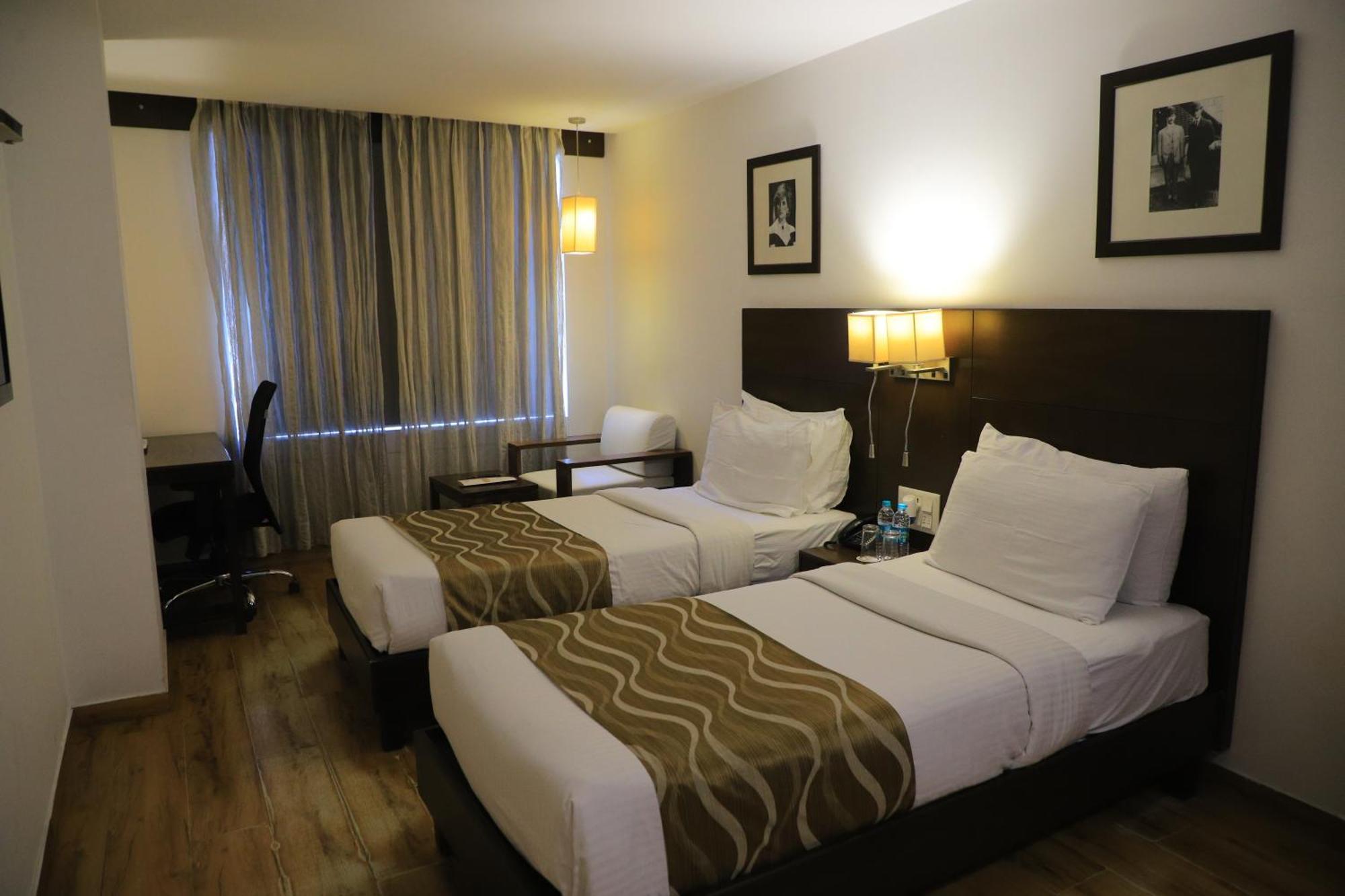 Hotel Clarks Collection Vadodara Exterior foto