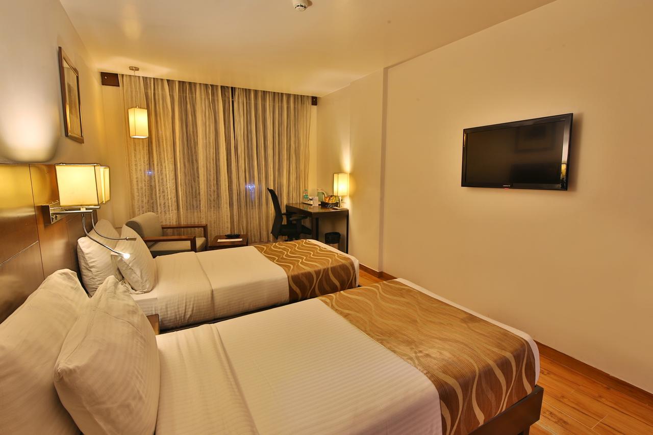 Hotel Clarks Collection Vadodara Exterior foto