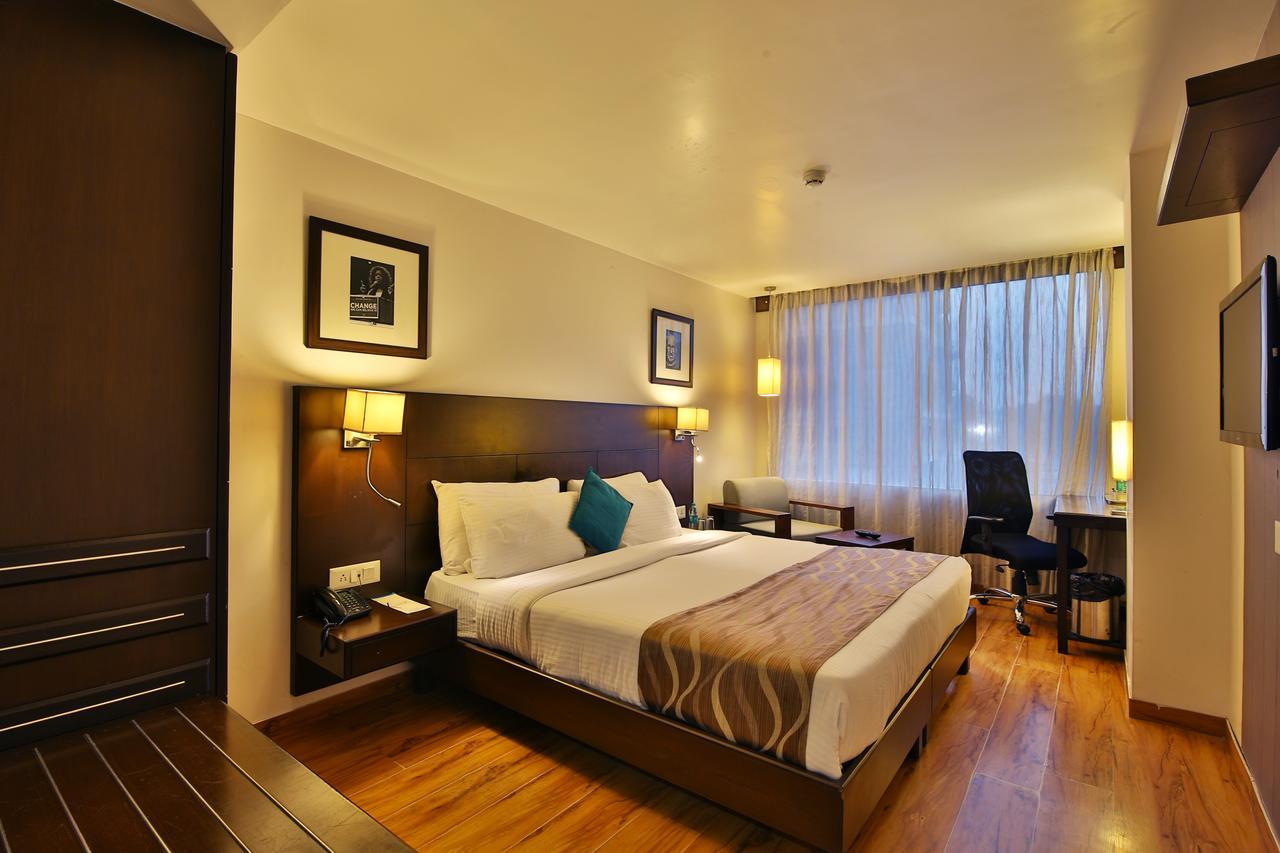 Hotel Clarks Collection Vadodara Exterior foto