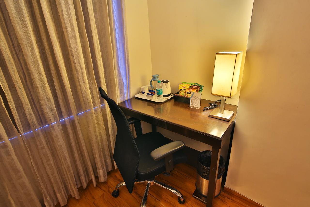 Hotel Clarks Collection Vadodara Exterior foto